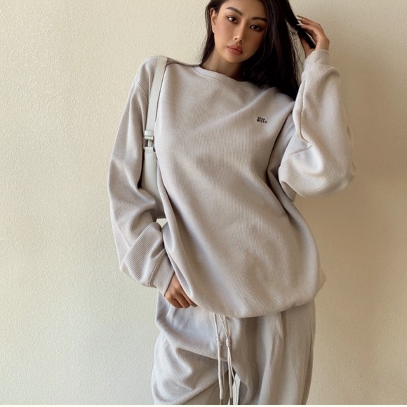 Waffle Material Two Piece Set Tracksuit NWT. Fits small - Picture 2 of 6